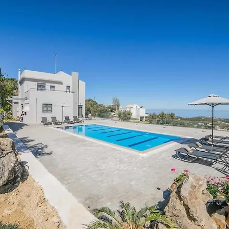 Villa Artist